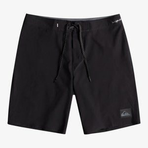 Quicksilver Highline Kaimana Black 20" Board Shorts 31